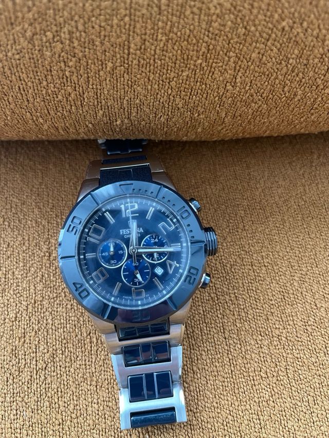 Reloj Festina Cronógrafo Azul y Plateado