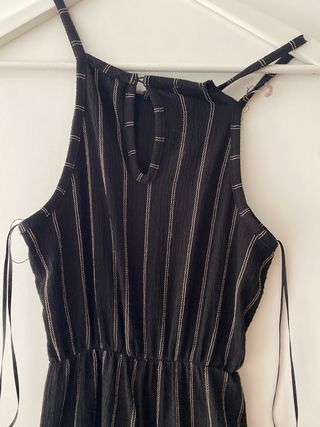 Mono Bershka negro rayas XS
