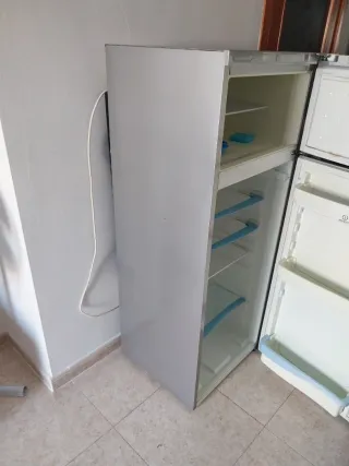 Nevera INDESIT