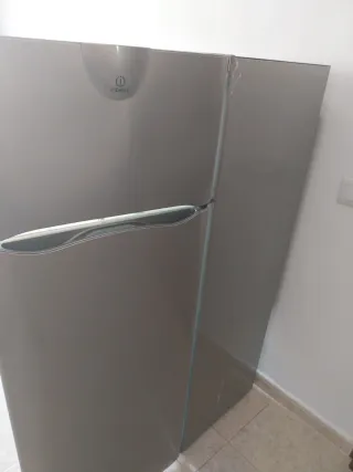 Nevera INDESIT