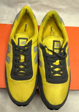 New Balance 410 Gris Amarillo Talla 42