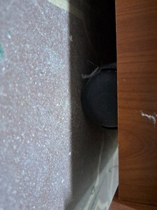Mesa de madera marrón