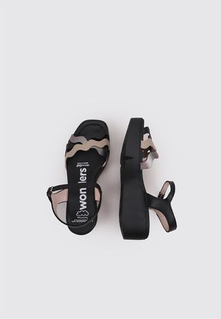 A ESTRENAR! Sandalias Wonders Cuero Negro Talla 40