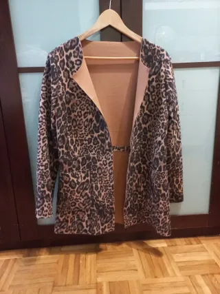 Chaqueta americana leopardo