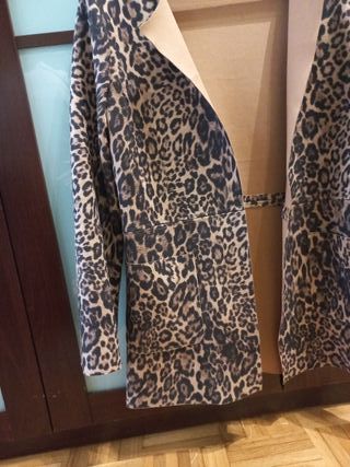 Chaqueta americana leopardo