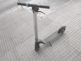Patinete Eléctrico Cecotec Bongo Serie A