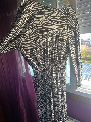 Vestido mini estampado cebra