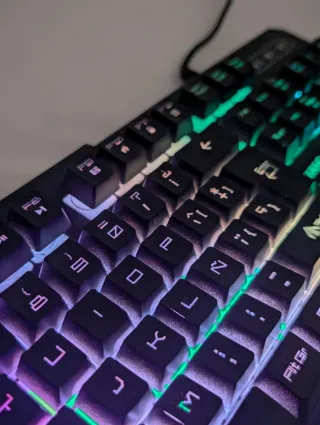 Teclado Mars Gaming RGB Iluminado