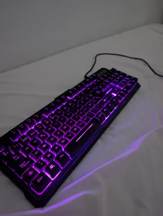 Teclado Mars Gaming RGB Iluminado