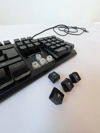 Teclado Mars Gaming RGB Iluminado