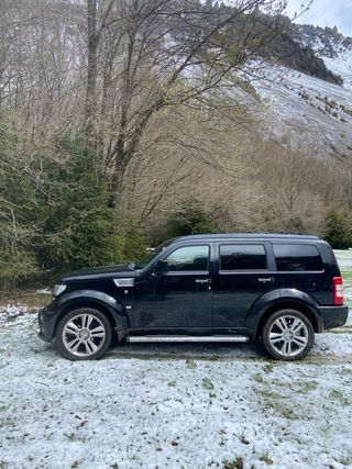 DODGE NITRO 2.8CRD 4x4 TODOS LOS EXTRAS