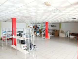 Nave industrial en venta en La Estación en Badajoz