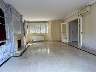 Casa adosada en alquiler en Prado de Somosaguas en Pozuelo de Alarcón