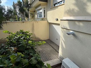 Casa adosada en alquiler en Prado de Somosaguas en Pozuelo de Alarcón