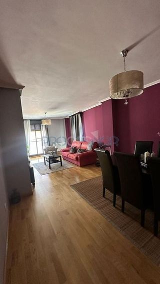 Piso en venta en Casco Antiguo en León