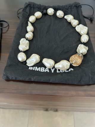 Conjunto Collar y Pendientes Bimba y Lola
