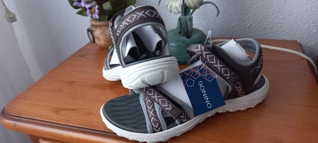 Sandalias trekking Bonino marrones y grises