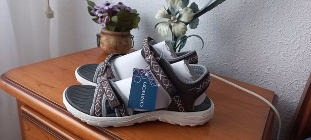 Sandalias trekking Bonino marrones y grises