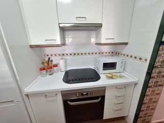 Piso en alquiler en El Bajondillo en Torremolinos