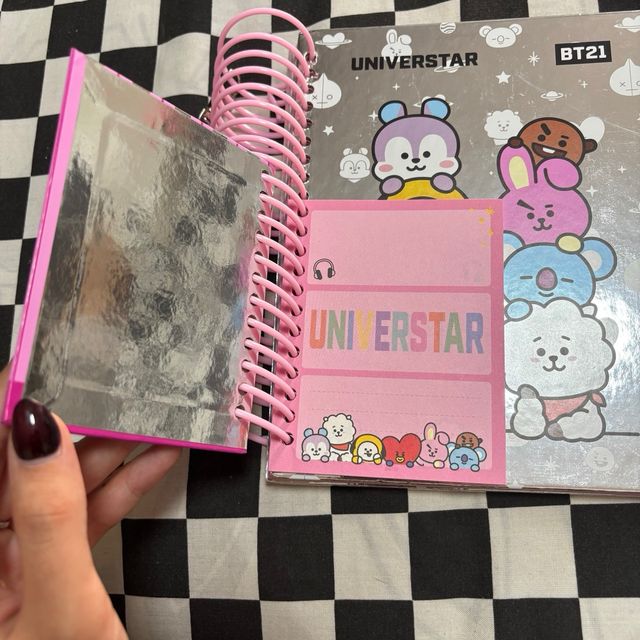 Libreta BT21 Universtar