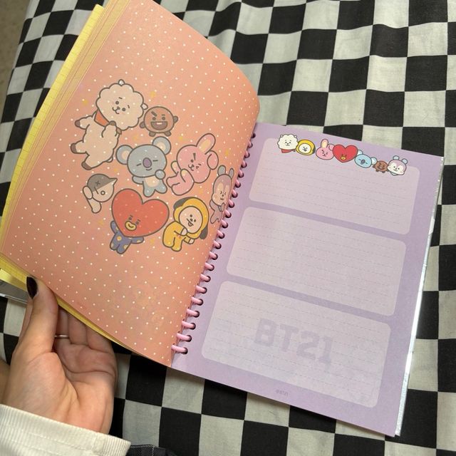 Libreta BT21 Universtar