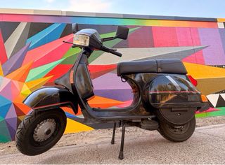 Vespa TX 200 (Matriculada Histórica)

