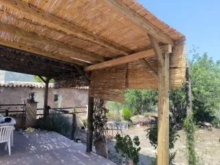 Atención oliva carpintero y constructor