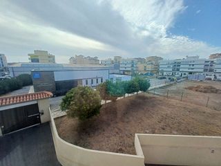 Piso en alquiler en Urbanización Santa Rosa en Torrox