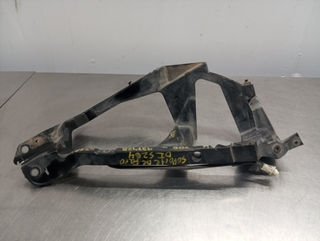 SOPORTE FARO IZQUIERDO MITSUBISHI COLT CZ3 BERL.
