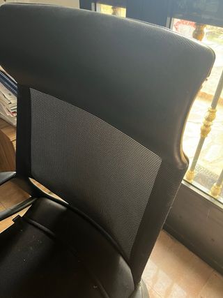 Sillón Wilkhahn.
de despacho su precio es de 1.400
