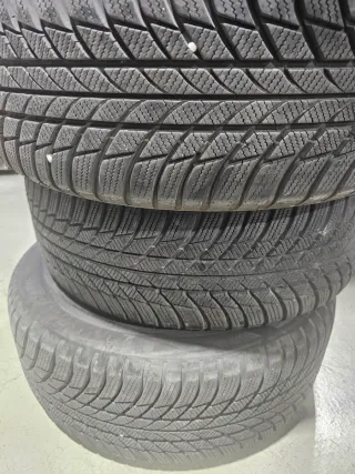 Neumáticos de invierno 4 unidades