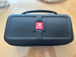 Nintendo Switch OLED blu/rosso