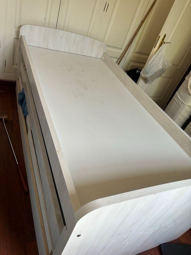 Estructura de cama con cajones