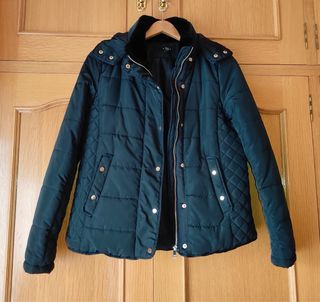 Cazadora acolchada azul marino mujer