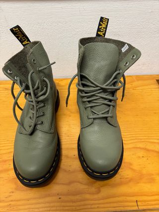 Botas Dr. Martens Verde Oliva