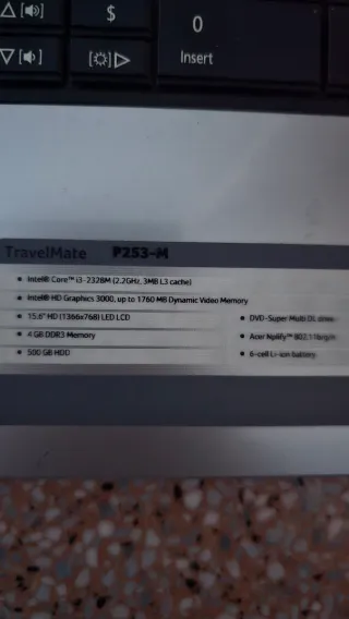 Portátil Acer TravelMate P253-M