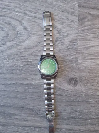Reloj esfera verde