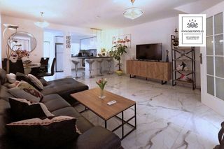 Casa adosada en venta en  El Acequión - Los Naúfragos en Torrevieja