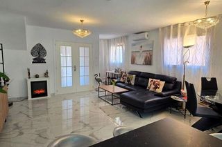 Casa adosada en venta en  El Acequión - Los Naúfragos en Torrevieja