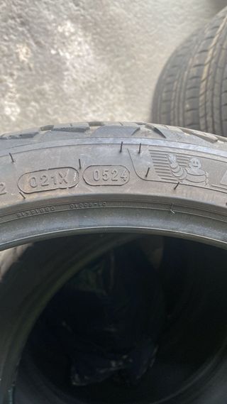 4uni Neumáticos Michelín CrossClimate 205-40R18