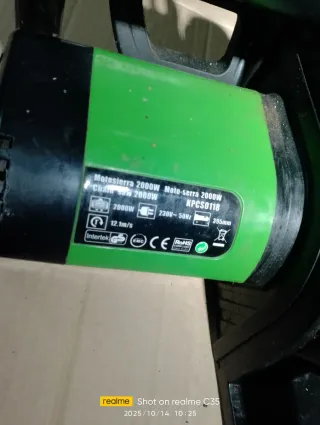 Motosierra Eléctrica Greentec