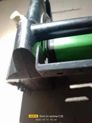 Motosierra Eléctrica Greentec