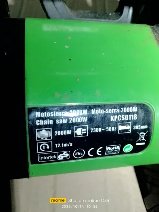 Motosierra Eléctrica Greentec