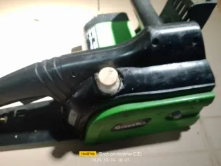 Motosierra Eléctrica Greentec