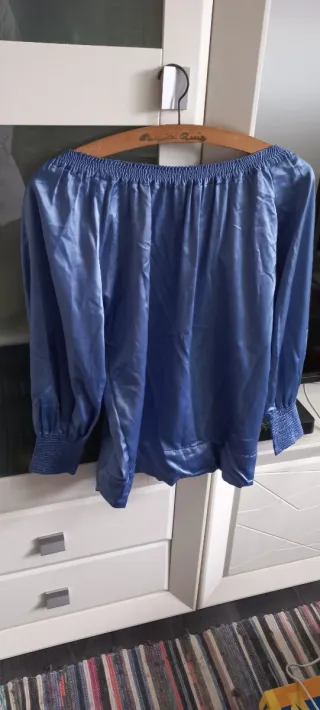 Blusa jota+ ge mangas abullonadas 