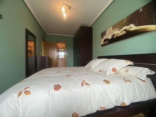 Piso en alquiler en Hospital - G3 - G2 en Burgos