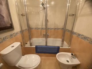 Piso en alquiler en Hospital - G3 - G2 en Burgos