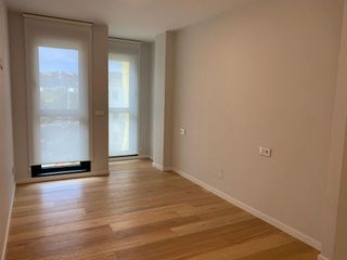 Piso en alquiler en Riazor - Los Rosales en Coruña (A)