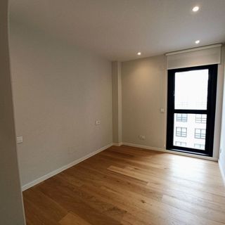 Piso en alquiler en Riazor - Los Rosales en Coruña (A)