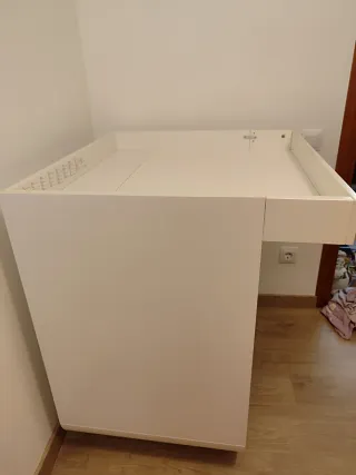 Cambiador IKEA con cajones
